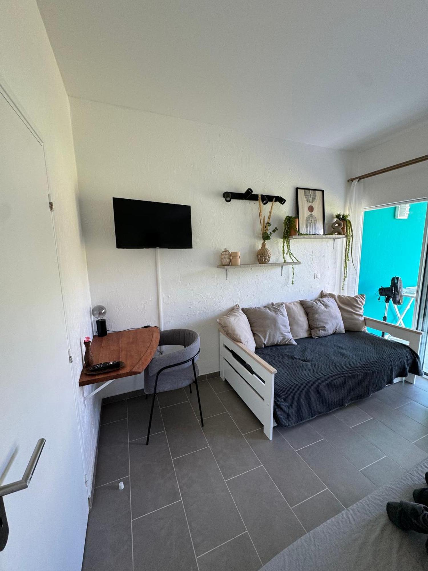 Grand-Bourg  Studio Kaz' Coco מראה חיצוני תמונה